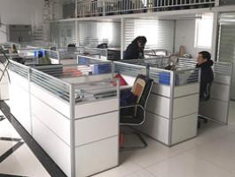 國偉(wei)塑料(liao)銷售科實(shí)拍